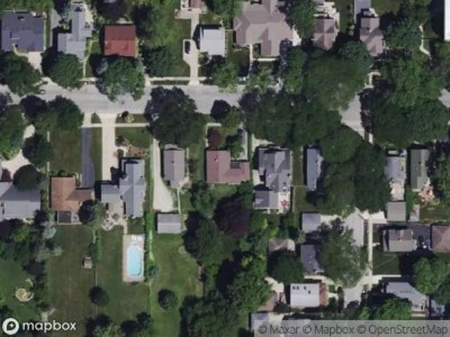House for sale in Arlington Heights, Illinois