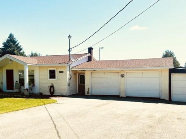 House for sale in Maine