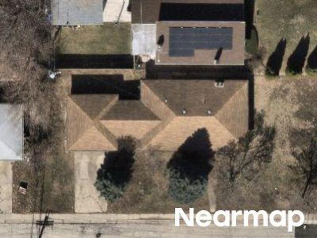 House for sale in Lincolnwood, Illinois