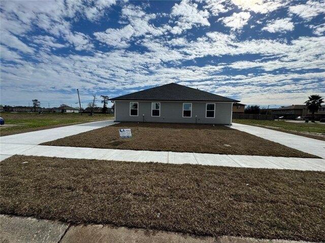 House for sale in Harvey