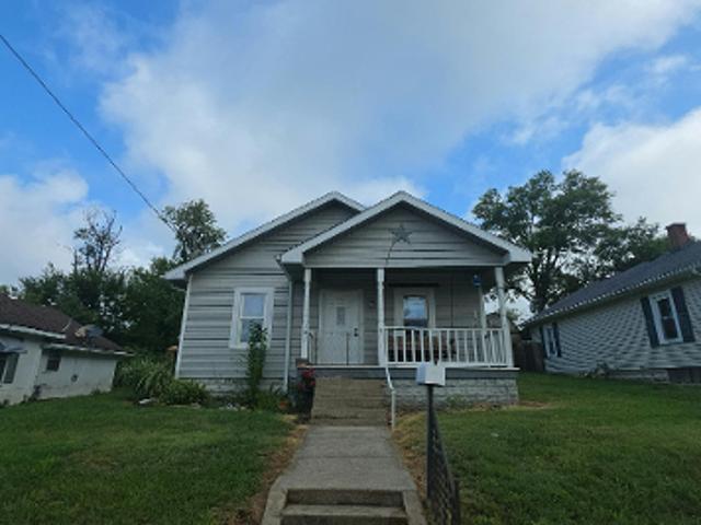 House for sale in Oakland City, Gibson County
