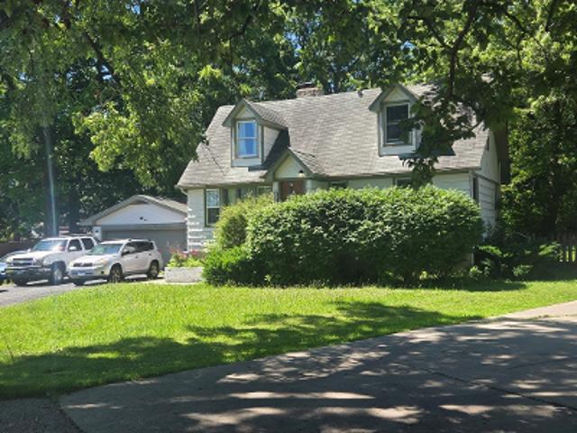 House for sale in Grayslake, Illinois