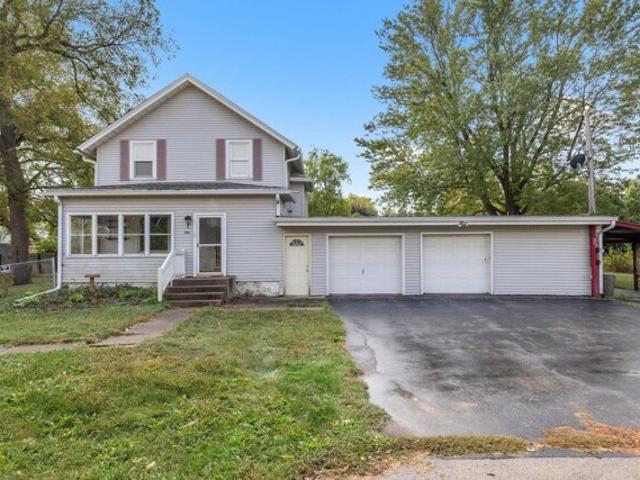 House for sale in Davis Junction, Illinois