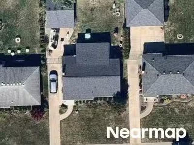 House for sale in Livonia