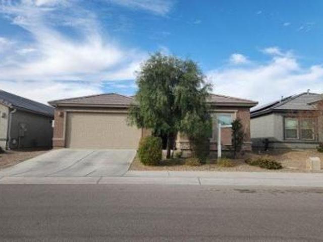 House for sale in Marana