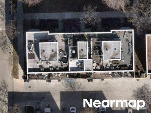 Townhouse for sale in Chicago Park, Illinois