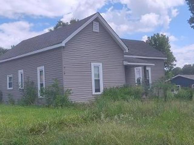 House for sale in Columbiana, Alabama