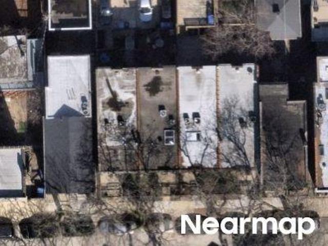 Townhouse for sale in Chicago Park, Illinois