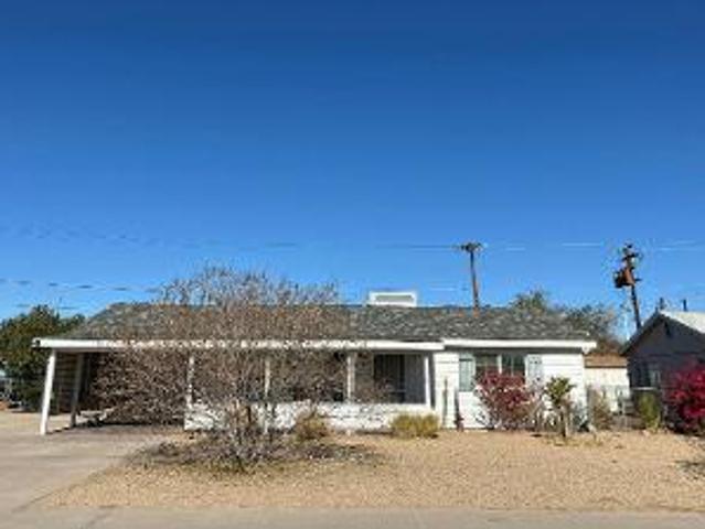 House for sale in Youngtown