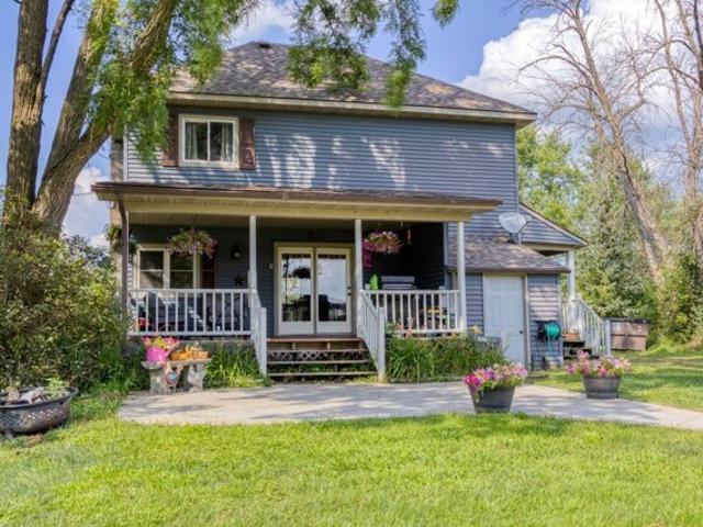 House for sale in Mondovi