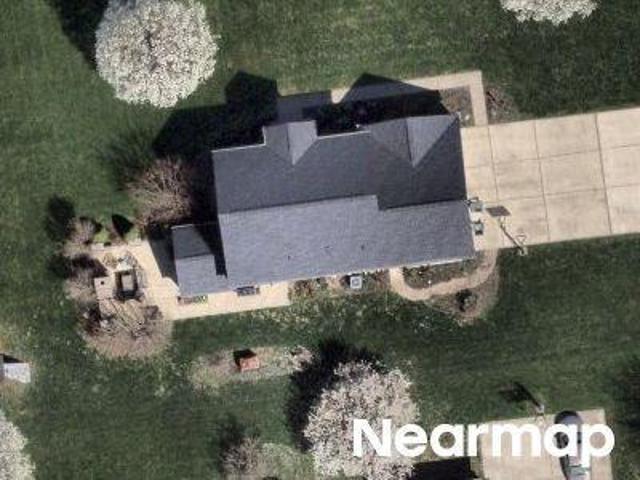 House for sale in Greenfield