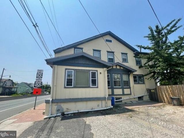 House for sale in Collingswood
