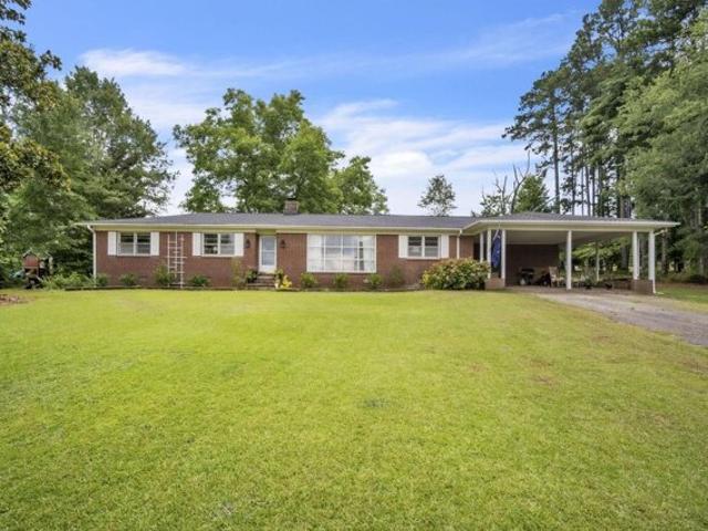 House for sale in Landrum