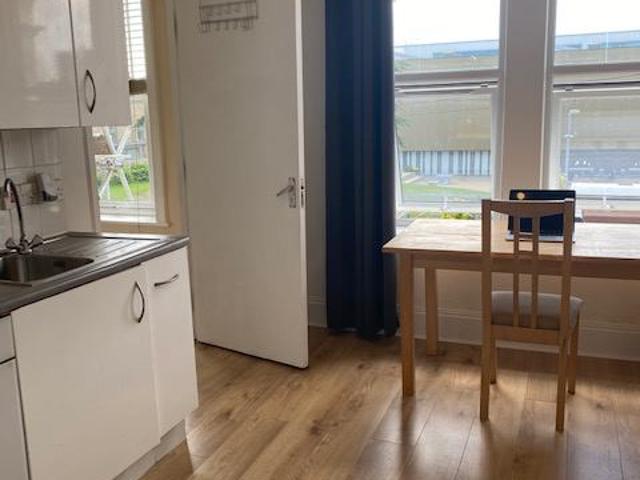 Apartment for rent in London Borough of Croydon, Greater London