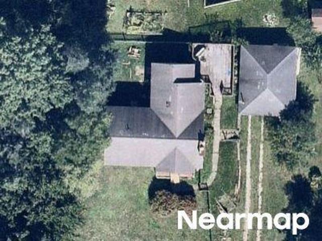 House for sale in Mchenry, Illinois