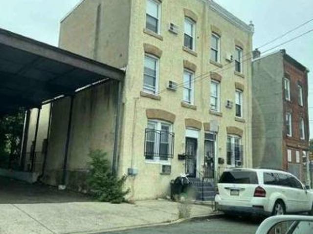 House for sale in Philadelphia, Pennsylvania