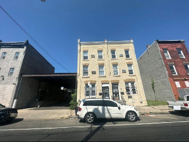 House for sale in Philadelphia, Pennsylvania