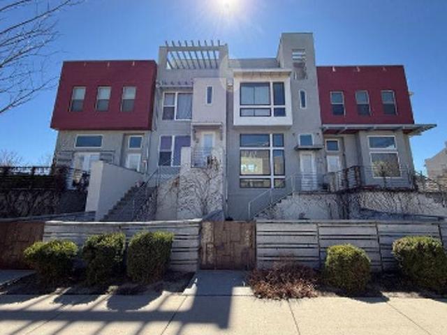 House for sale in South Jordan, Utah