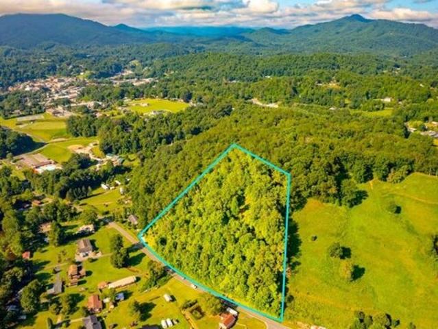 Land for sale in Bryson City, North Carolina