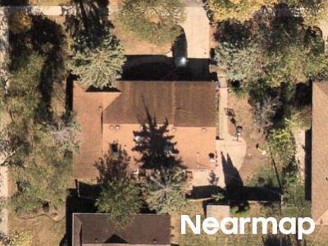 House for sale in Des Plaines