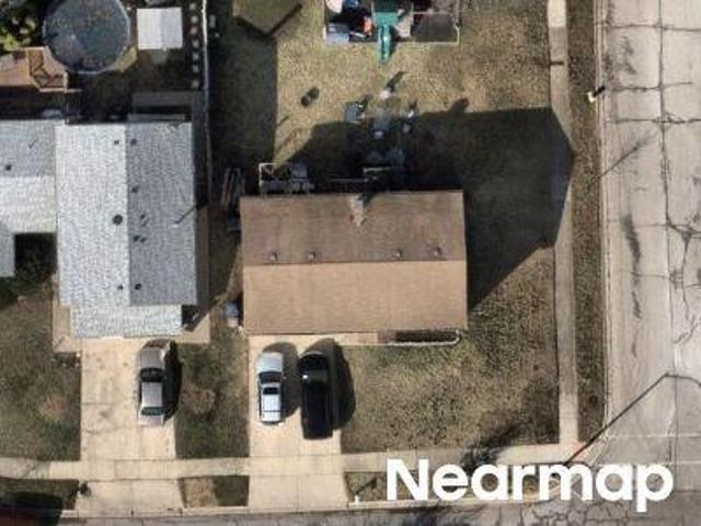 House for sale in Glendale Heights, Illinois