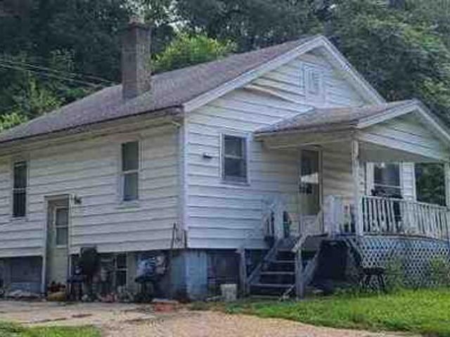House for sale in Illinois