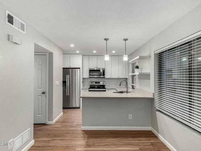 Apartment for sale in Mesa Apartment for sale in Mesa
