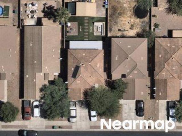 House for sale in Green Valley