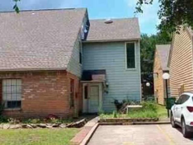 Condo for sale in Kenner, Louisiana