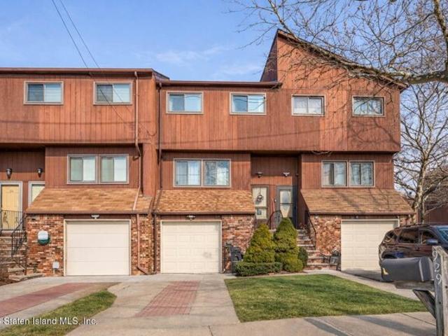 House for sale in Arverne, New York