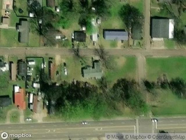 House for sale in Aberdeen, Mississippi