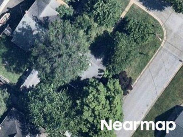 House for sale in Leedon Estates, Wilmington Manor
