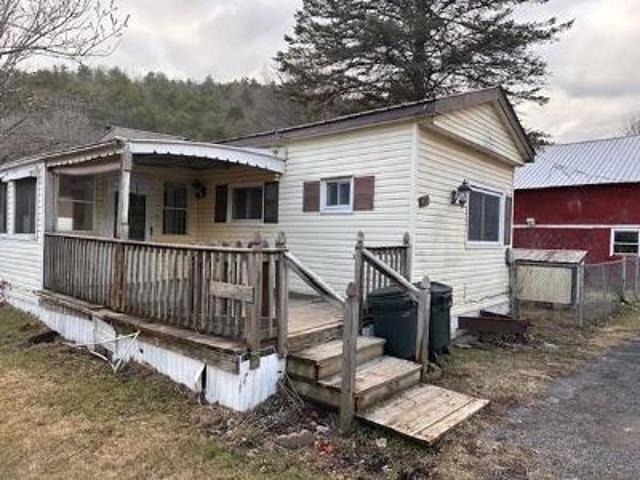 House for sale in Warnerville