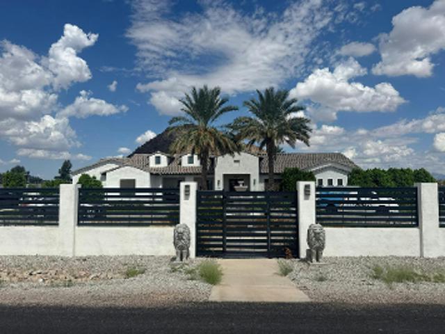House for sale in Arizona