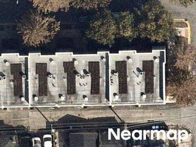 Townhouse for sale in Chicago Park, Illinois