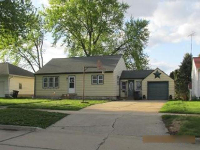 House for sale in New Hampton, Iowa