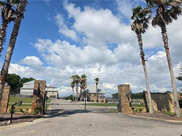 Land for sale in Mobile, Alabama