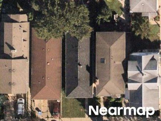 House for sale in Chicago