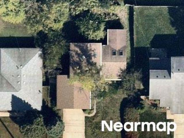 House for sale in Waukegan, Illinois