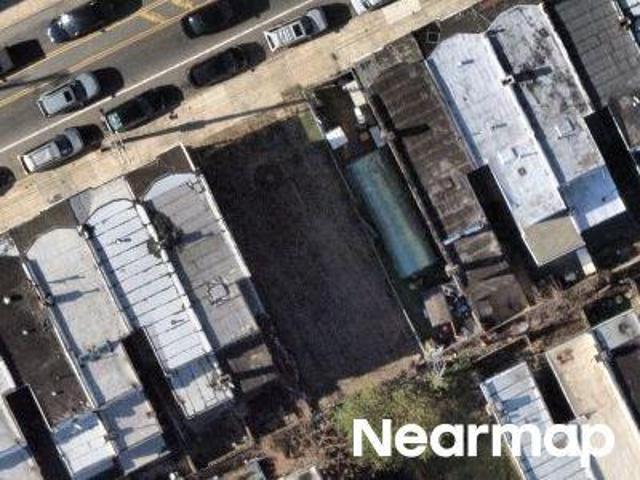 Land for sale in Philadelphia, Pennsylvania