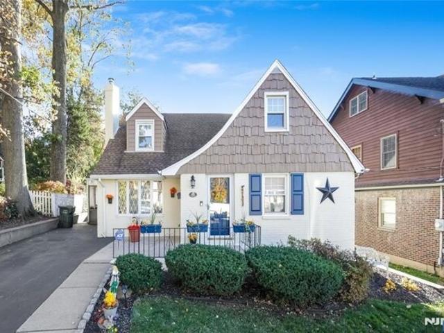 House for sale in Rutherford, New Jersey