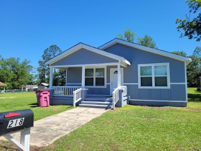 House for sale in Helena, Georgia