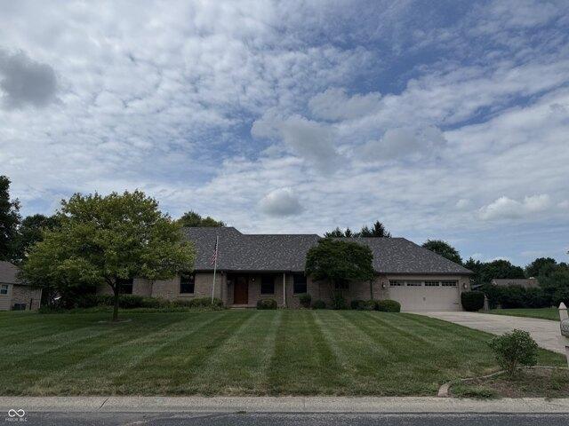House for sale in New Palestine
