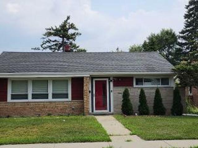 Property for sale in Des Plaines, Illinois