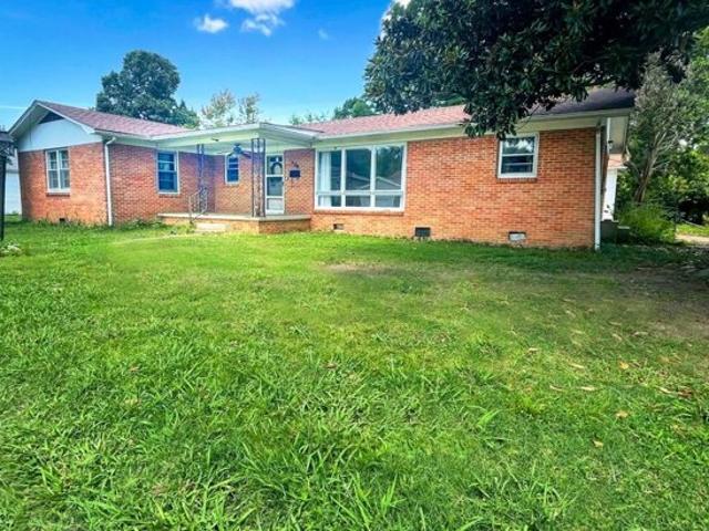 House for sale in Dexter