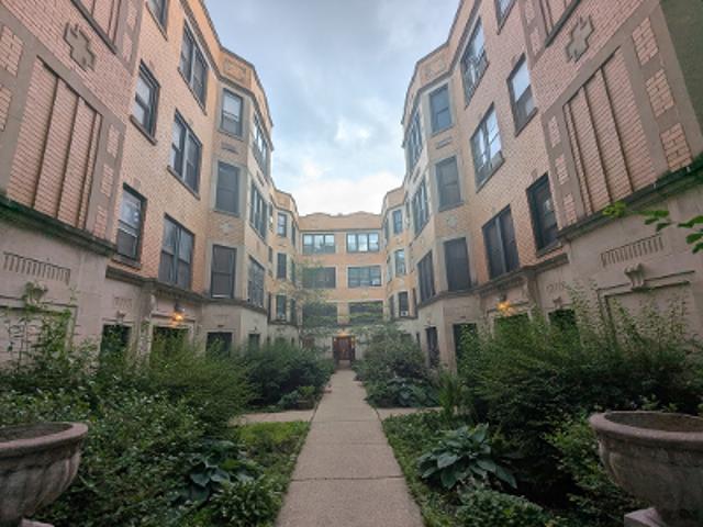 Condo for sale in Chicago Park, Illinois