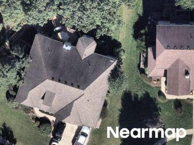 House for sale in Valley Lakes South, Round Lake