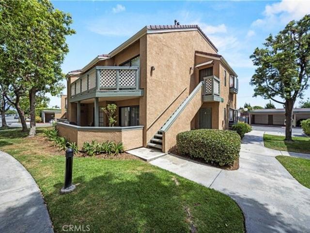 Condo for sale in Anaheim