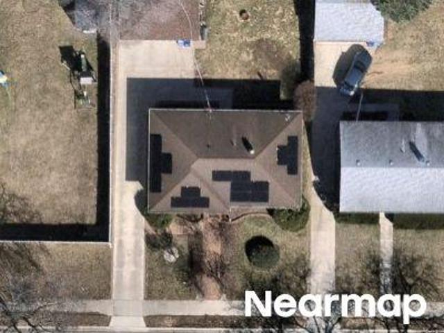 House for sale in Waukegan, Illinois