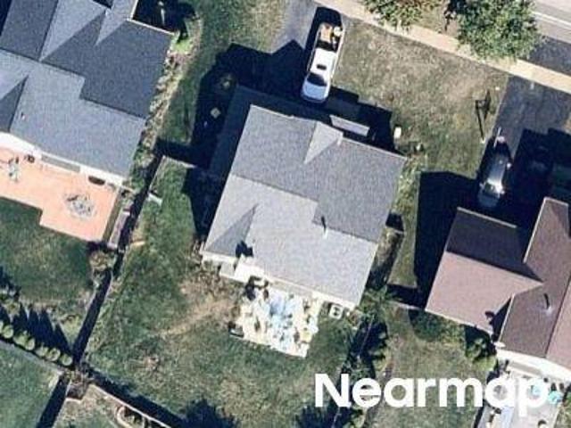 House for sale in Round Lake, Illinois